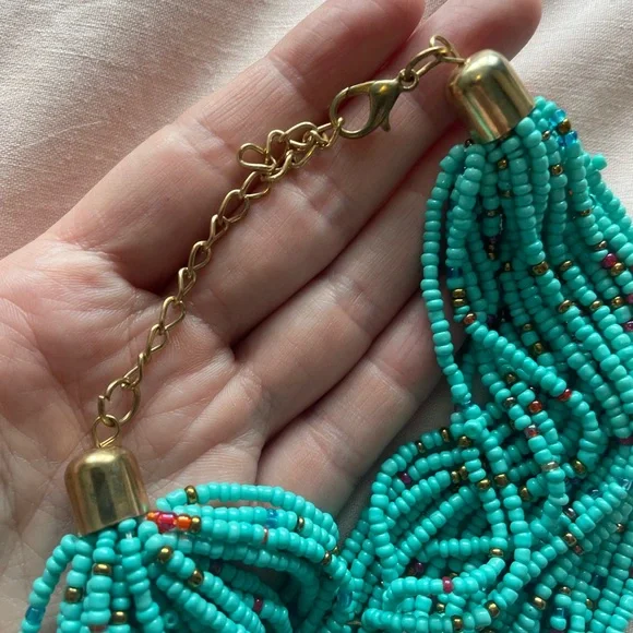 Stunning turquoise beaded necklace - Picture 3 of 3